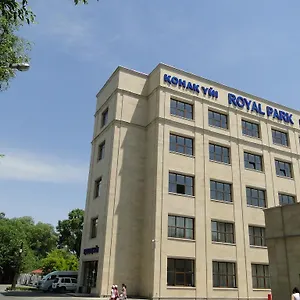 Royal Park فندق