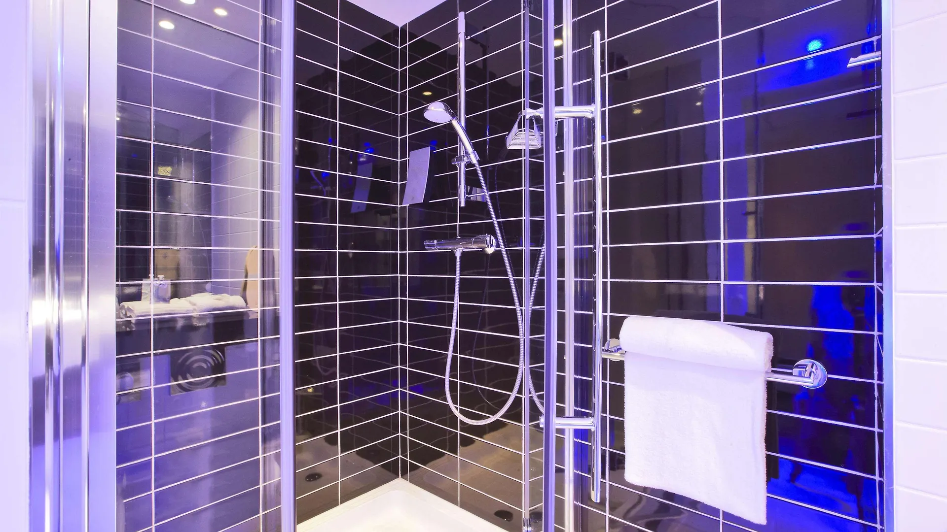 Holiday Inn Express - Marseille Airport, An Ihg Hotel Vitrolles  Francia